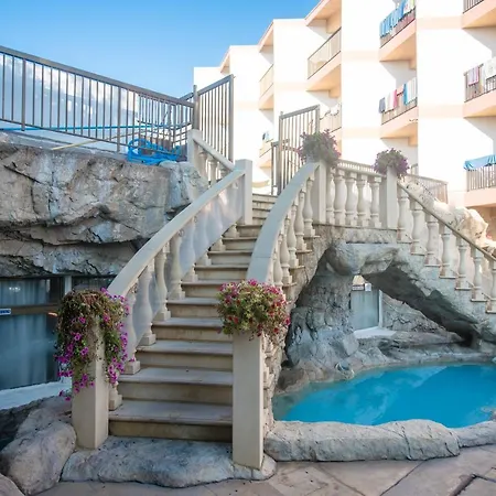 阿尔维达酒店 4* Paphos