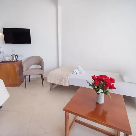 阿尔维达酒店 4* Paphos