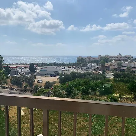 阿尔维达酒店 酒店 Paphos