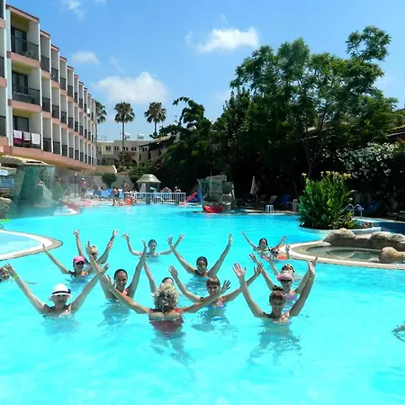 Hotel Avlida 4*